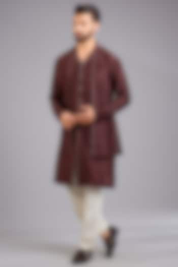 Burgundy Silk Embroidered Kurta by Antar Agni Men at Pernia's Pop Up Shop