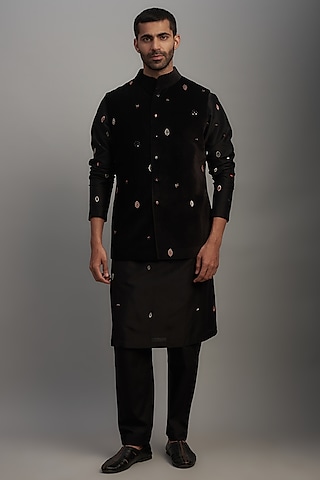 Black Cotton Silk Embroidered Bundi Set by Antar Agni Men