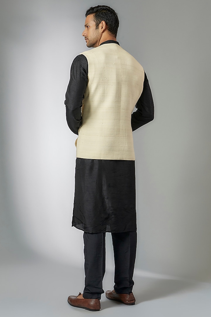 Cream Handwoven Cotton Bundi Jacket by Antar Agni Men at Pernia's Pop Up Shop