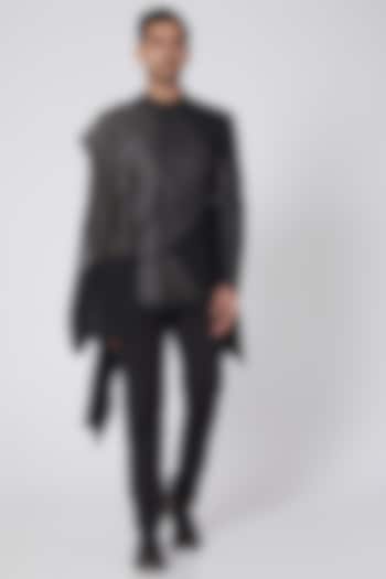 Black Cotton Silk Kurta by Antar Agni Men at Pernia's Pop Up Shop