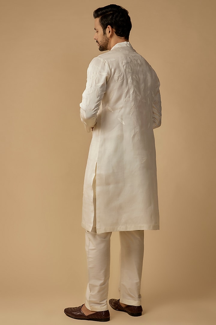 Ivory Cotton Silk Kurta by Antar Agni Men at Pernia's Pop Up Shop