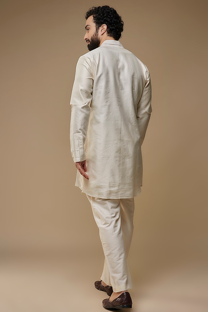 Ivory Cotton Silk Kurta by Antar Agni Men at Pernia's Pop Up Shop