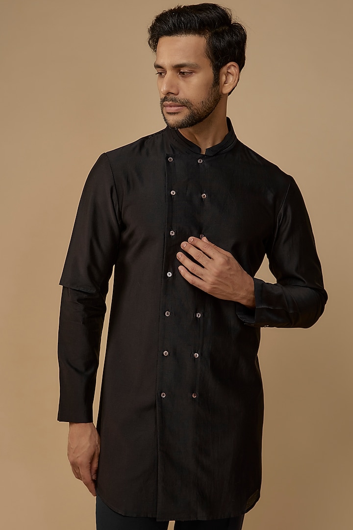 Black Cotton Silk Kurta by Antar Agni Men at Pernia's Pop Up Shop