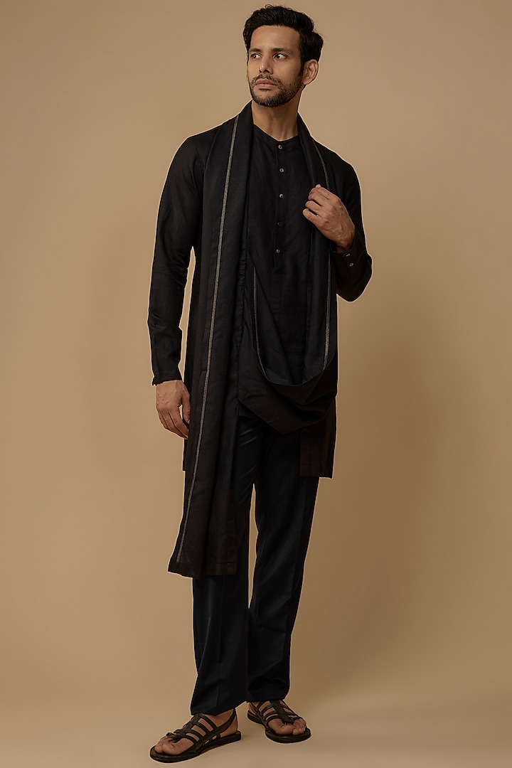 Black Linen Blend Asymmetrical Kurta by Antar Agni Men