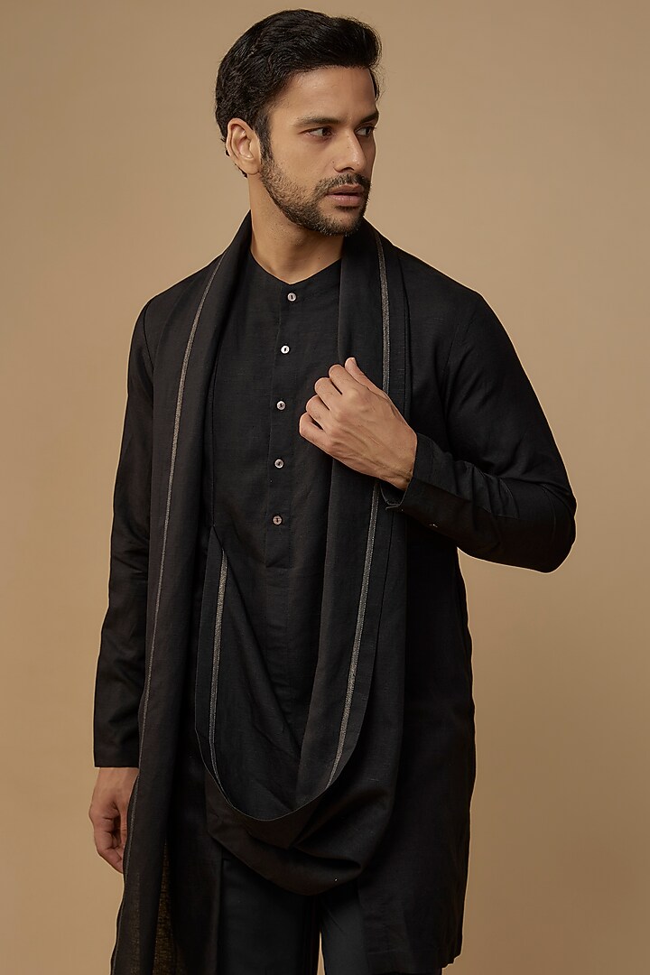 Black Linen Blend Asymmetric Kurta by Antar Agni Men at Pernia's Pop Up Shop