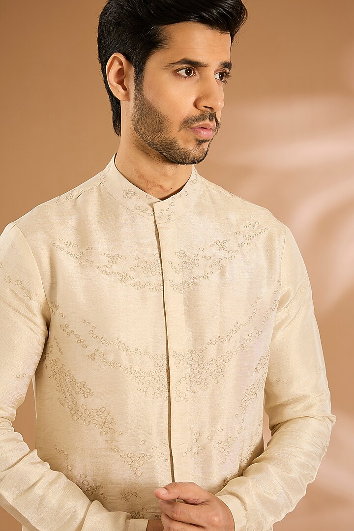 Ivory Cotton Blend Kurta by Antar Agni Men at Pernia's Pop Up Shop