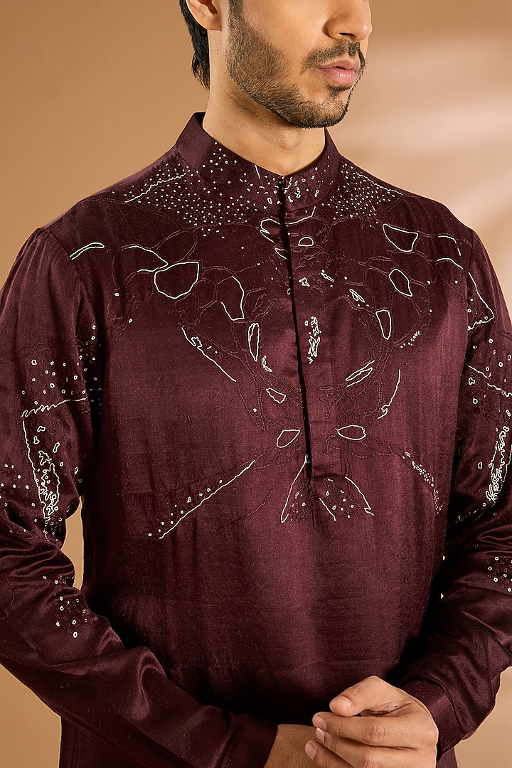 Burgundy Cotton Blend Kurta by Antar Agni Men at Pernia's Pop Up Shop