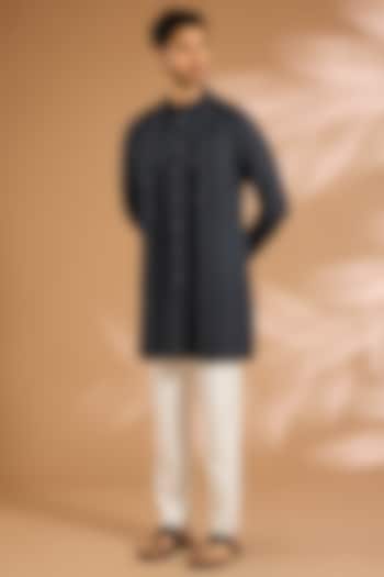 Navy Blue Cotton Blend Kurta by Antar Agni Men at Pernia's Pop Up Shop