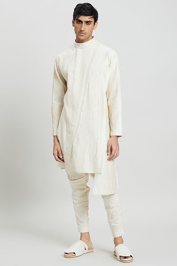 Ivory Cotton Silk Kurta by Antar Agni Men at Pernia's Pop Up Shop