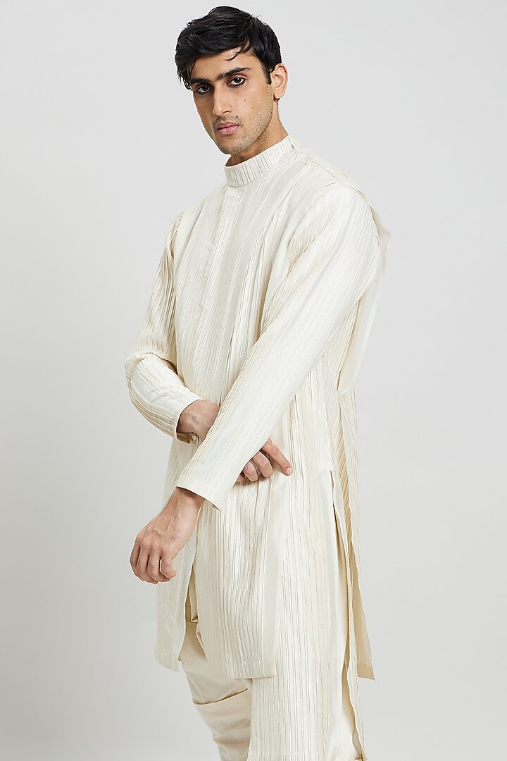 Ivory Cotton Silk Kurta by Antar Agni Men at Pernia's Pop Up Shop