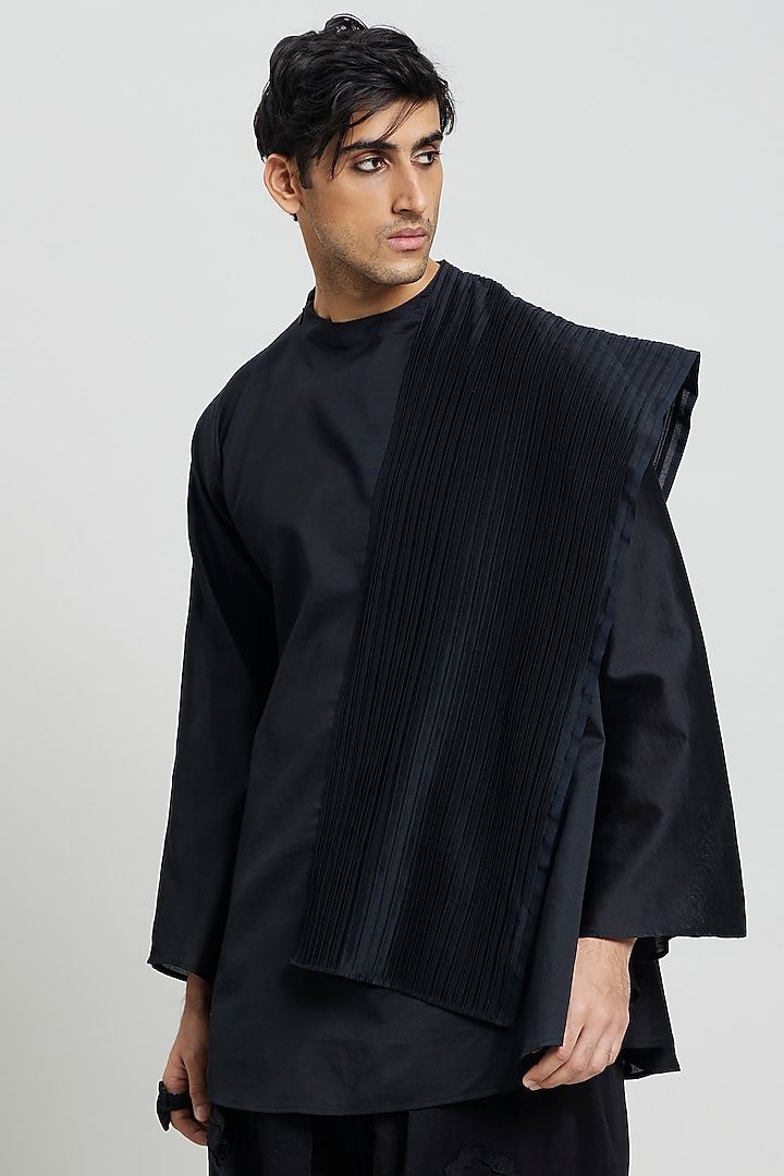 Black Cotton Silk Kurta by Antar Agni Men at Pernia's Pop Up Shop