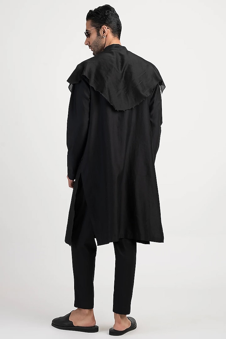 Black Cotton Silk Kawach Kurta by Antar Agni Men at Pernia's Pop Up Shop