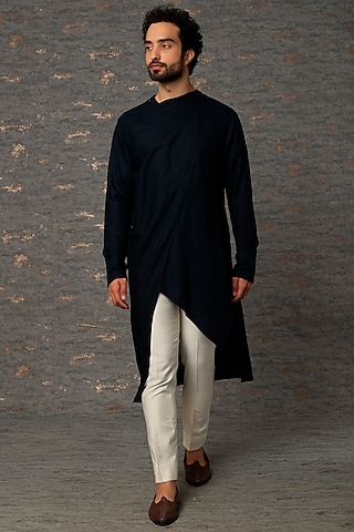 Navy Blue Linen Blend Kurta by Antar Agni Men