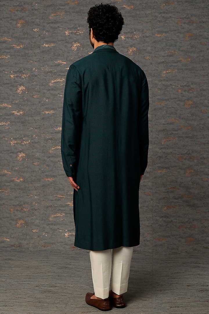 Pine Green Silk Blend Draped Kurta by Antar Agni Men at Pernia's Pop Up Shop