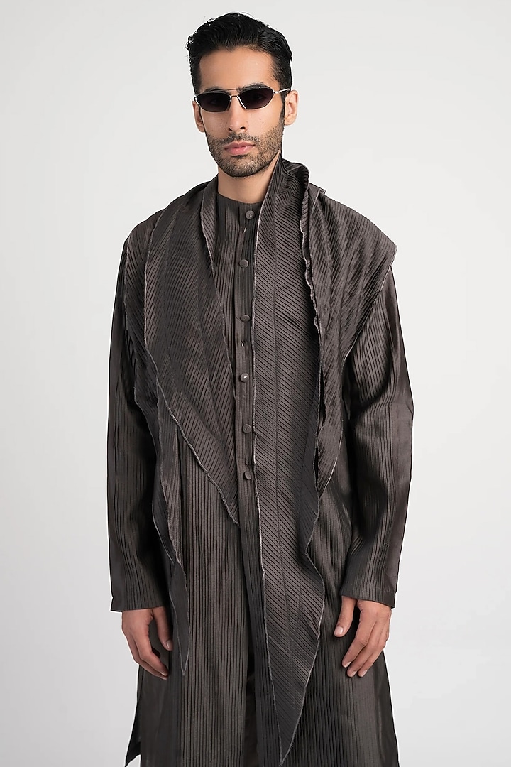 Grey Cotton Silk Kurta by Antar Agni Men at Pernia's Pop Up Shop