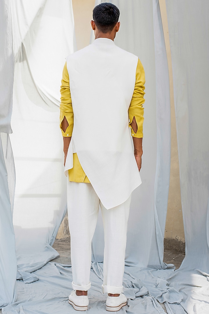 White Handwoven Cotton Asymmetrical Waistcoat by Antar Agni Men at Pernia's Pop Up Shop