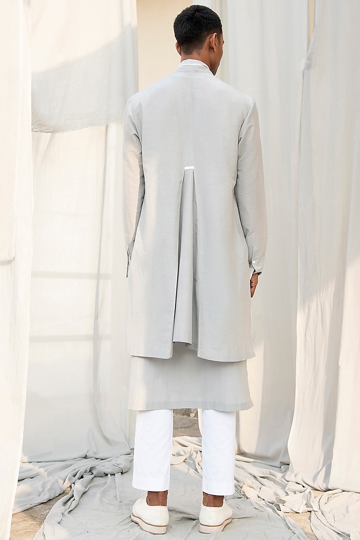 Grey Double Layered Kurta Design by Antar Agni Men at Pernia's Pop Up Shop  2024