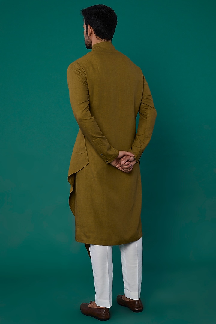 Mustard Linen Blend Kurta by Antar Agni Men at Pernia's Pop Up Shop