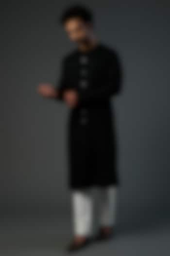 Black Linen Blend Kurta by Antar Agni Men