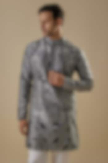 Grey Cotton Silk Printed Kurta by Antar Agni Men at Pernia's Pop Up Shop