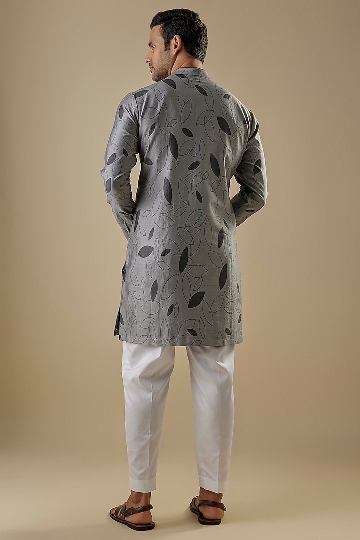 Grey Cotton Silk Printed Kurta by Antar Agni Men at Pernia's Pop Up Shop
