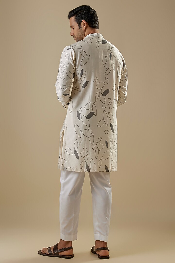Ivory Cotton Silk Printed Kurta by Antar Agni Men at Pernia's Pop Up Shop