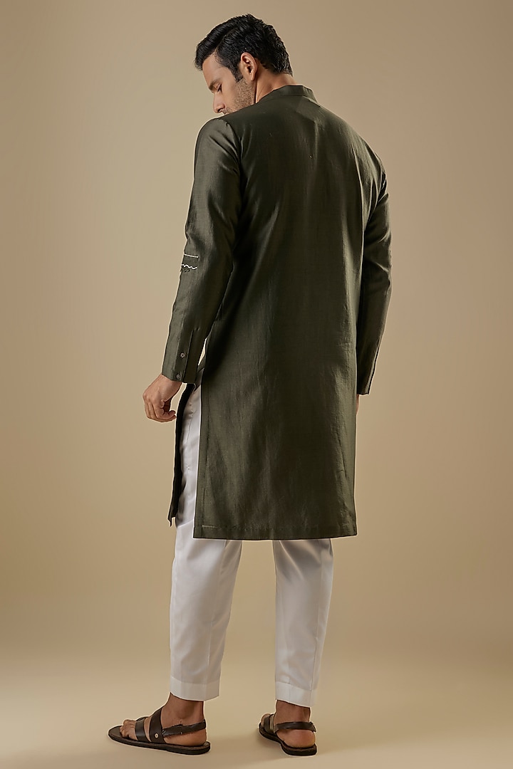 Green Cotton Silk Embroidered Kurta by Antar Agni Men at Pernia's Pop Up Shop