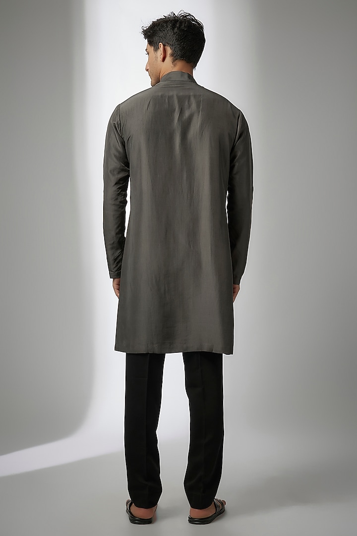 Grey Cotton Silk Kurta by Antar Agni Men at Pernia's Pop Up Shop