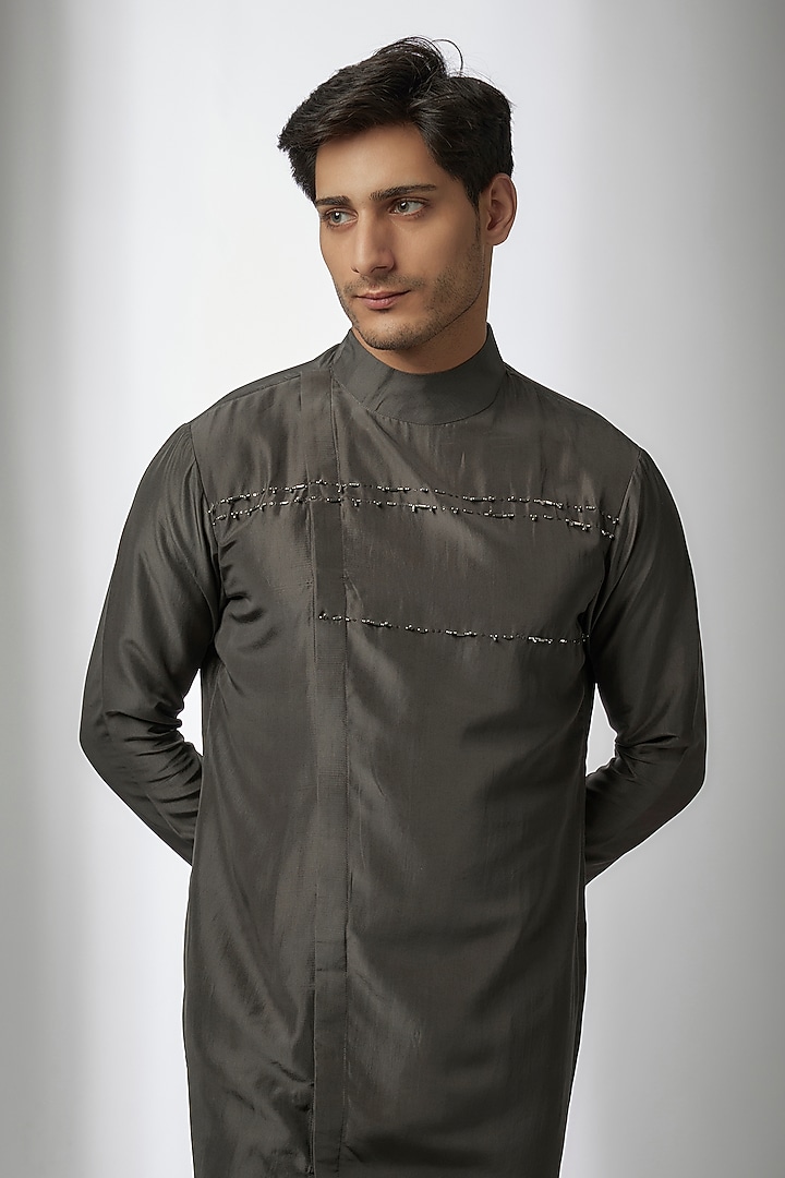 Grey Cotton Silk Kurta by Antar Agni Men at Pernia's Pop Up Shop