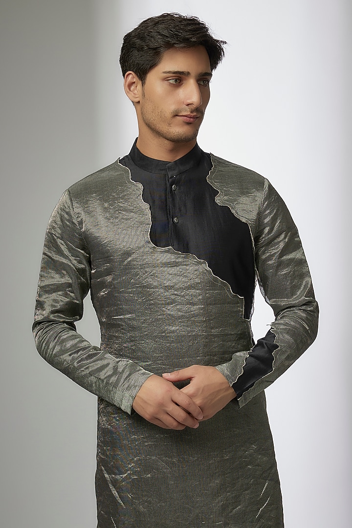 Black Cotton Silk Kurta by Antar Agni Men at Pernia's Pop Up Shop