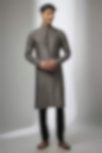 Grey Cotton Silk Kurta by Antar Agni Men