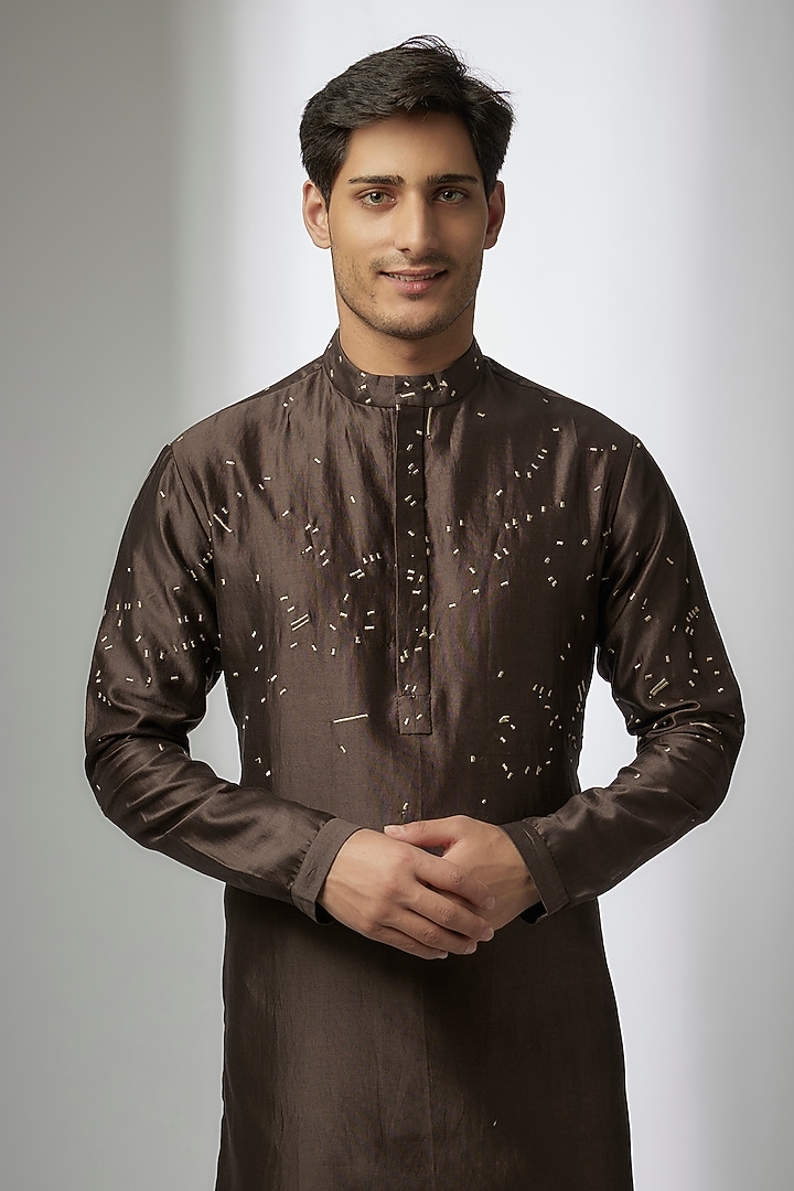 Dark Grey Cotton Silk Printed Kurta by Antar Agni Men at Pernia's Pop Up Shop