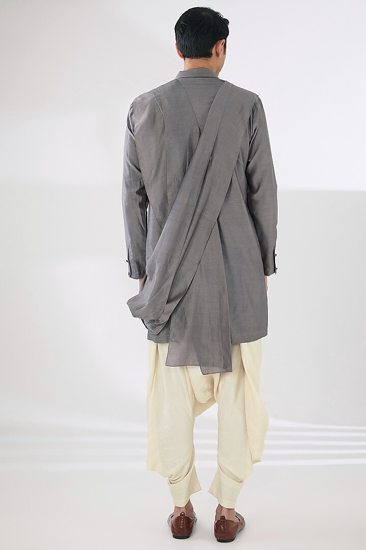 Smoke Grey Cotton Silk Asymmetric Kurta by Antar Agni Men at Pernia's Pop Up Shop