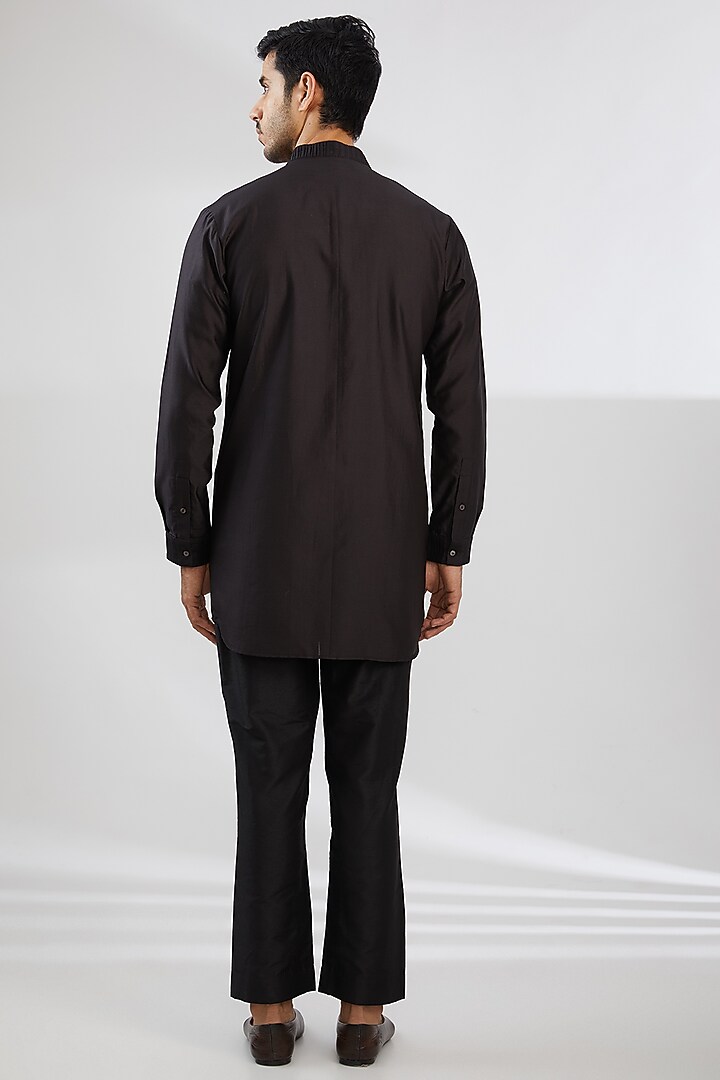 Black Cotton Silk Kurta by Antar Agni Men at Pernia's Pop Up Shop