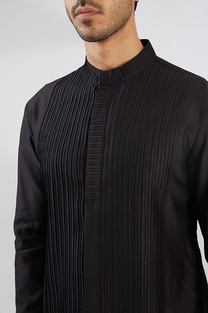 Black Cotton Silk Kurta by Antar Agni Men at Pernia's Pop Up Shop