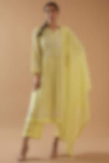 Lemon Yellow Chanderi Silk Embroidered Kurta Set by ANGSA BY NIDHIR & SHELLY at Pernia's Pop Up Shop