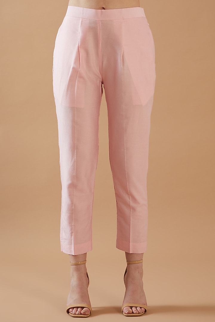 Rose Pink Chanderi Silk Embroidered Kurta Set by ANGSA BY NIDHIR & SHELLY at Pernia's Pop Up Shop
