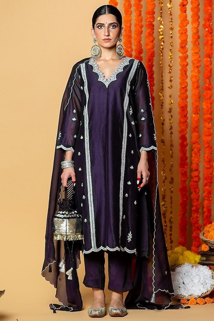 Purple Chanderi Silk Zardosi & Gota Patti Embroidered Kalidar Kurta Set by ANGSA BY NIDHIR & SHELLY at Pernia's Pop Up Shop