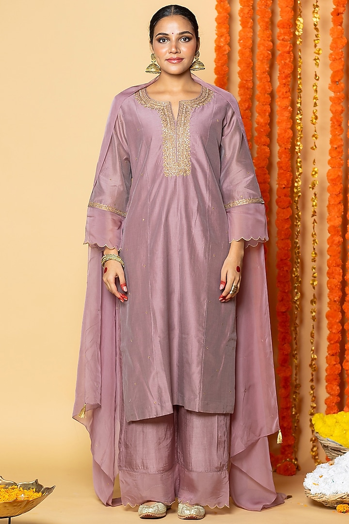 Mauve Chanderi Silk Zardosi Embroidered Kalidar Kurta Set by ANGSA BY NIDHIR & SHELLY at Pernia's Pop Up Shop