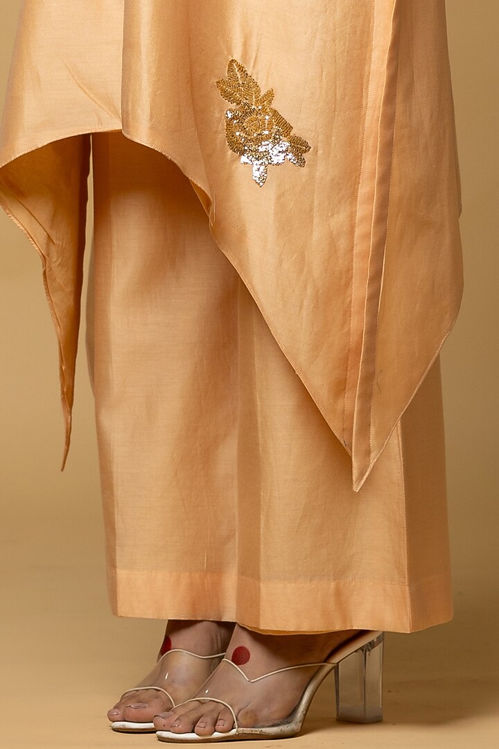 Peach Chanderi Silk Sequins Embroidered Zipper Kurta Set by ANGSA BY NIDHIR & SHELLY at Pernia's Pop Up Shop