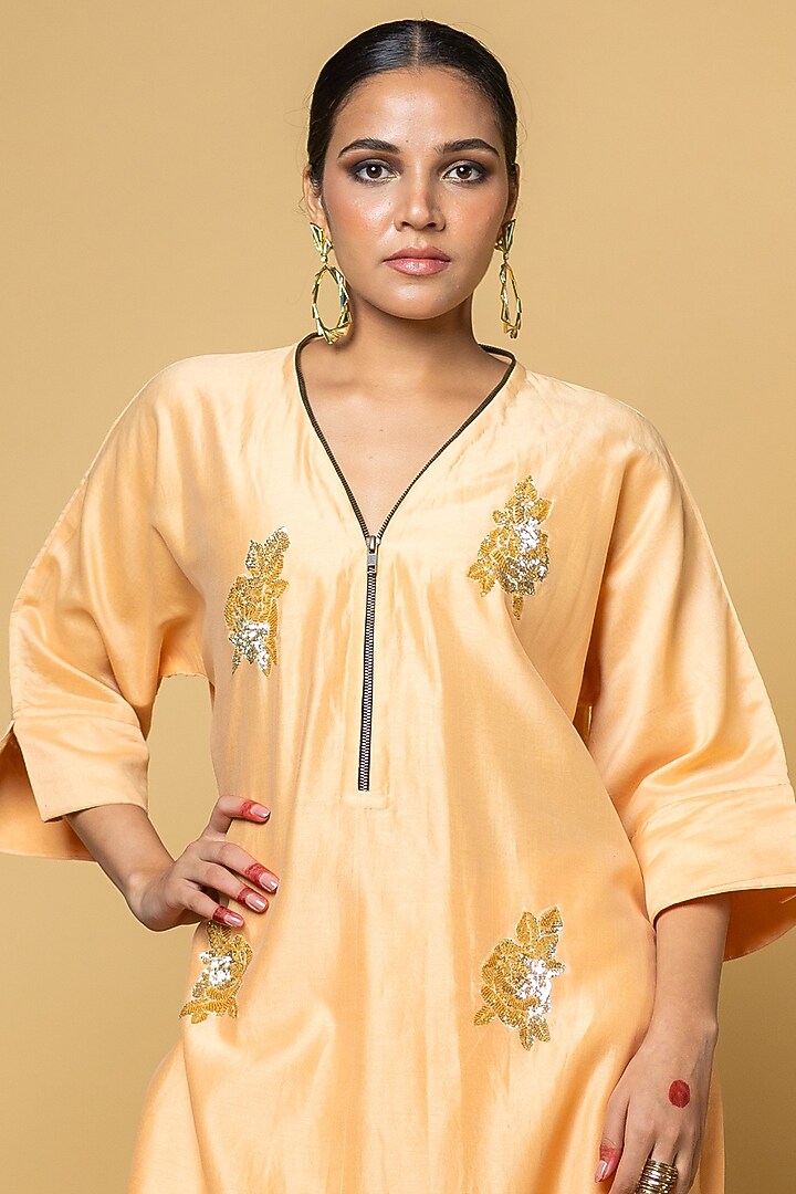 Peach Chanderi Silk Sequins Embroidered Zipper Kurta Set by ANGSA BY NIDHIR & SHELLY at Pernia's Pop Up Shop