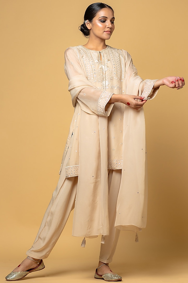 Beige Organza Mirror Embroidered Short Kurta Set by ANGSA BY NIDHIR & SHELLY at Pernia's Pop Up Shop