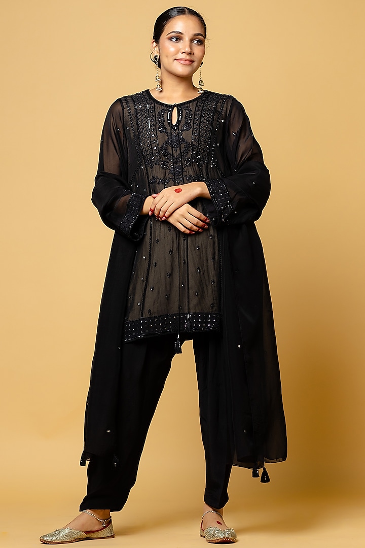 Black Organza Mirror Embroidered Short Kurta Set by ANGSA BY NIDHIR & SHELLY at Pernia's Pop Up Shop