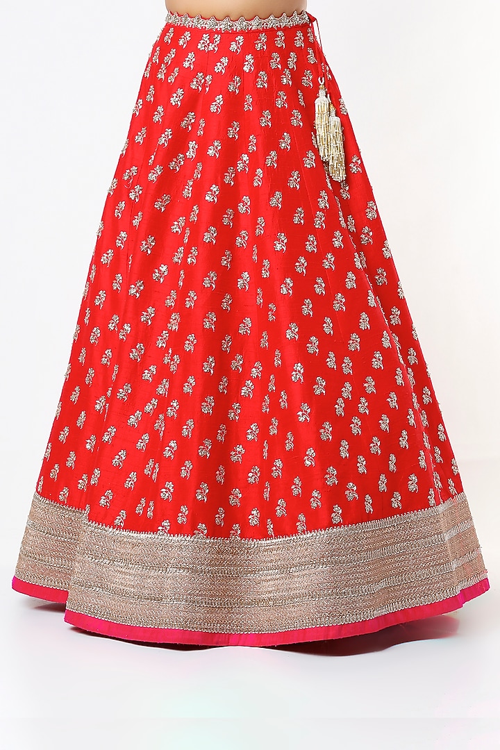 Red Embroidered Bridal Lehenga Set by Anushree Reddy at Pernia's Pop Up Shop