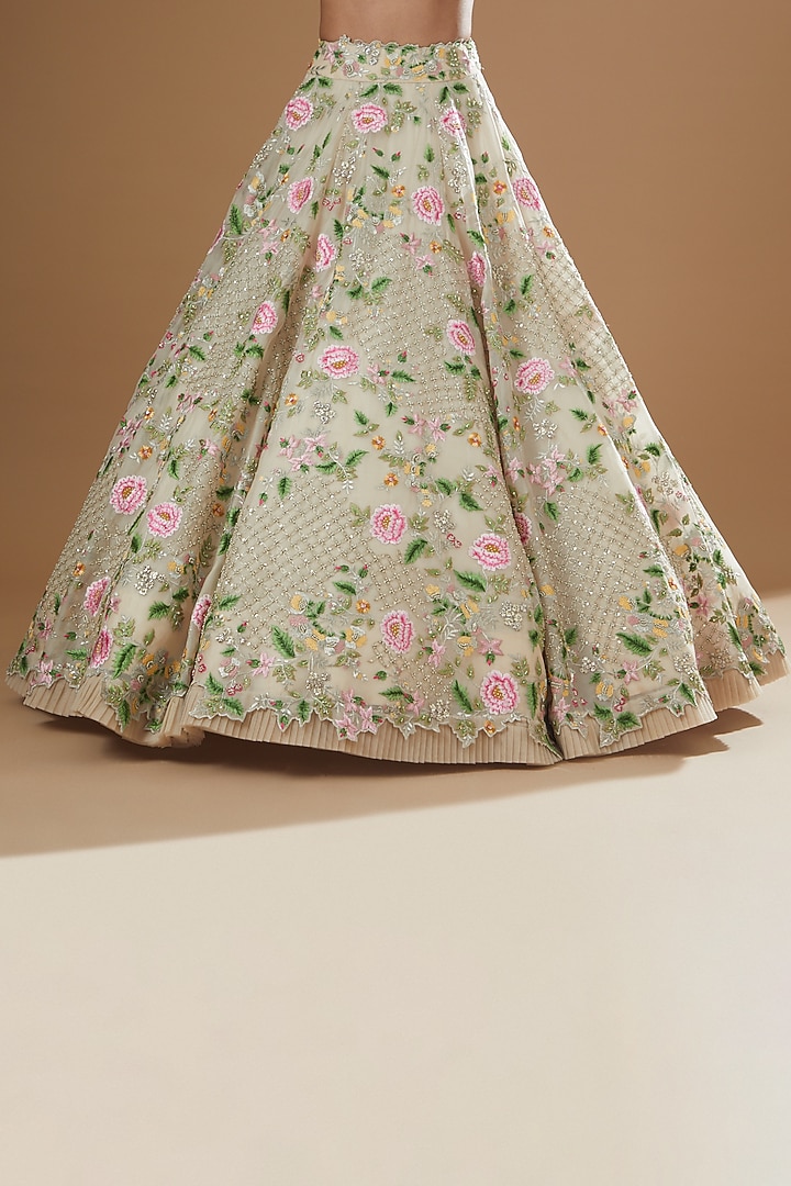 White Organza Embroidered Bridal Lehenga Set by Anushree Reddy at Pernia's Pop Up Shop