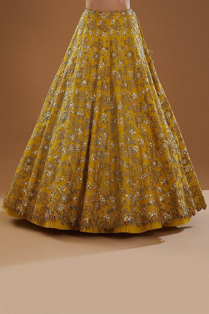 Yellow Organza Embroidered Bridal Lehenga Set by Anushree Reddy at Pernia's Pop Up Shop