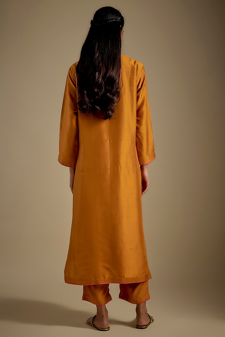 Mustard Dupion Silk Hand Embroidered Kurta Set by Anushree Reddy at Pernia's Pop Up Shop