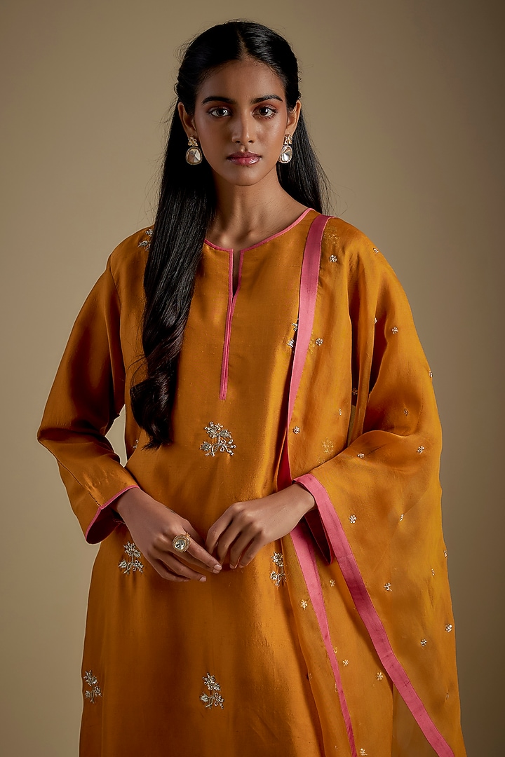 Mustard Dupion Silk Hand Embroidered Kurta Set by Anushree Reddy at Pernia's Pop Up Shop