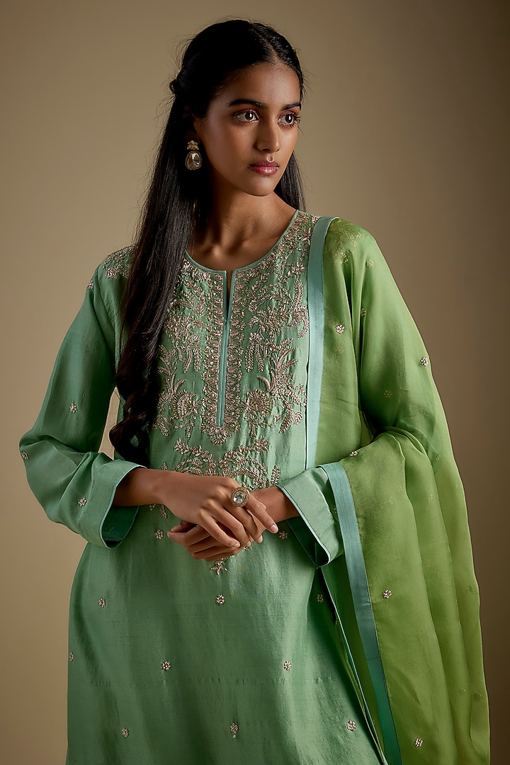 Sea Green Dupion Silk Hand Embroidered Kurta Set by Anushree Reddy at Pernia's Pop Up Shop