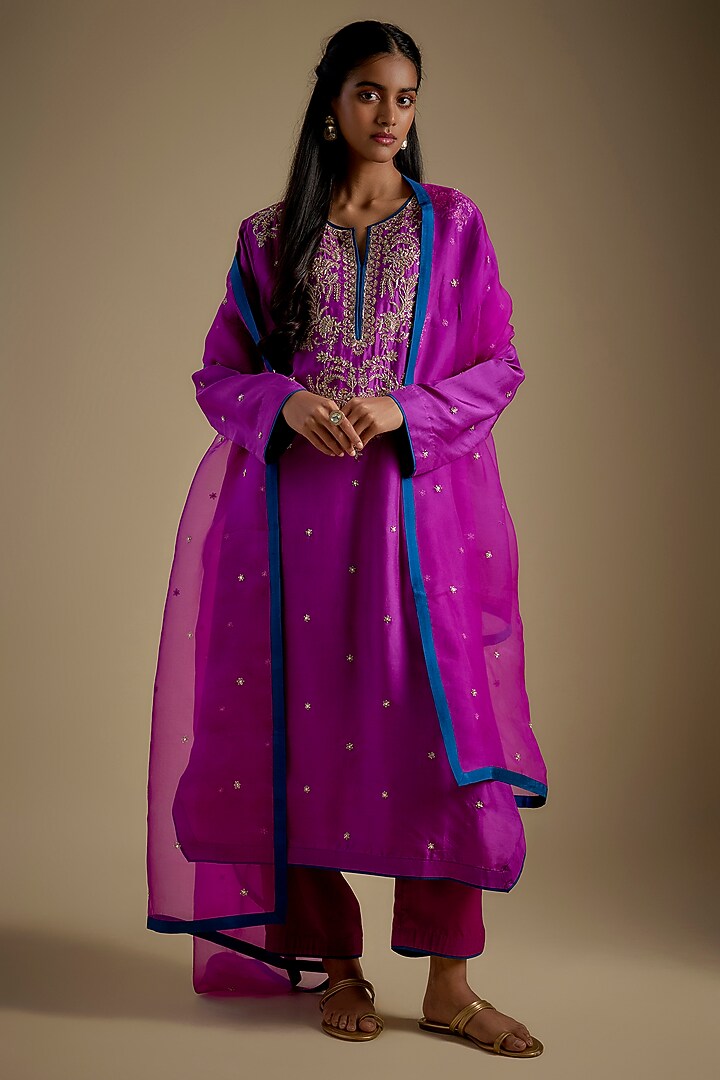 Purple Dupion Silk Hand Embroidered Kurta Set by Anushree Reddy at Pernia's Pop Up Shop